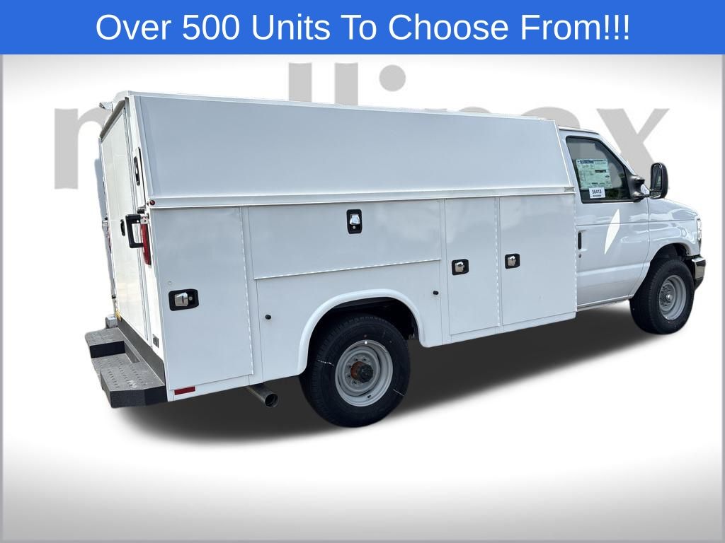 2025 Ford E-350 Base photo 3
