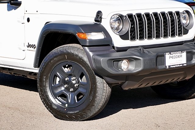New 2026 Bright White Clear-Coat Exterior Paint Jeep Sport image 4