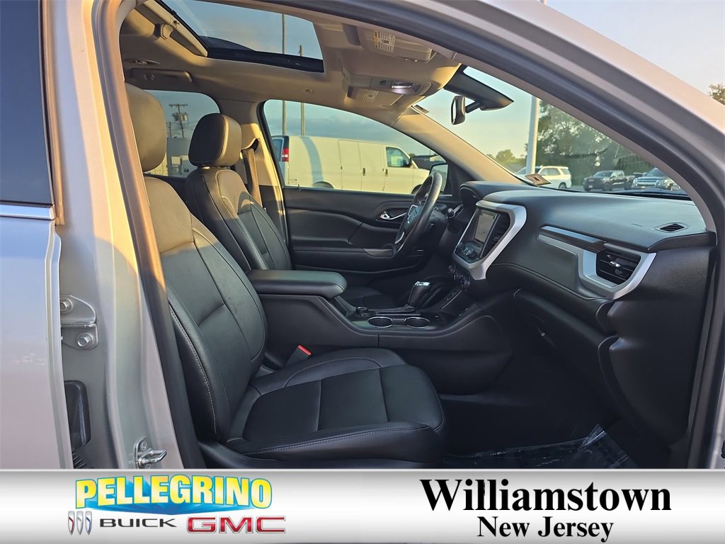 2017 Gmc Acadia SLT photo 29