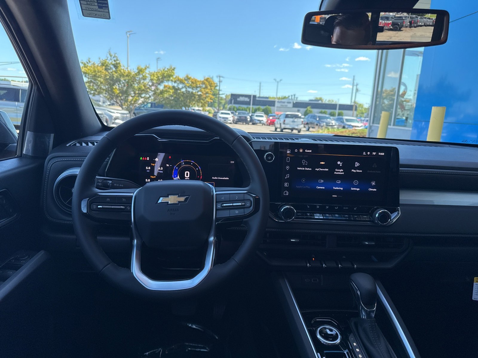 2026 Chevrolet Colorado LT photo 2