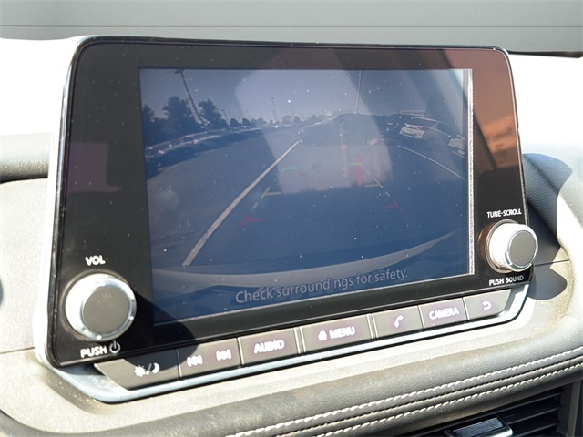 2023 Nissan Rogue SV photo 23
