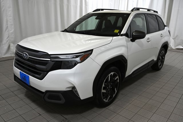 2025 Subaru Forester Limited photo 10