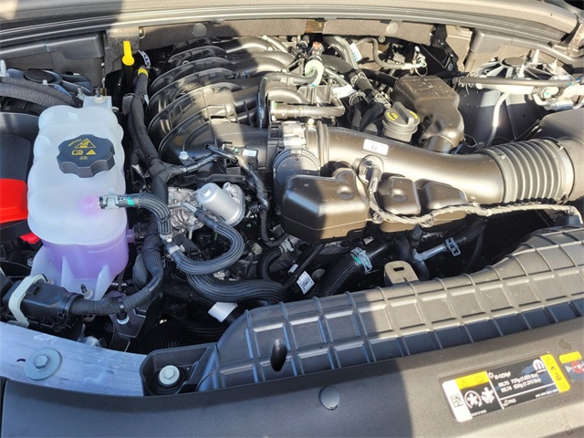 2025 Jeep Grand Cherokee Limited photo 14