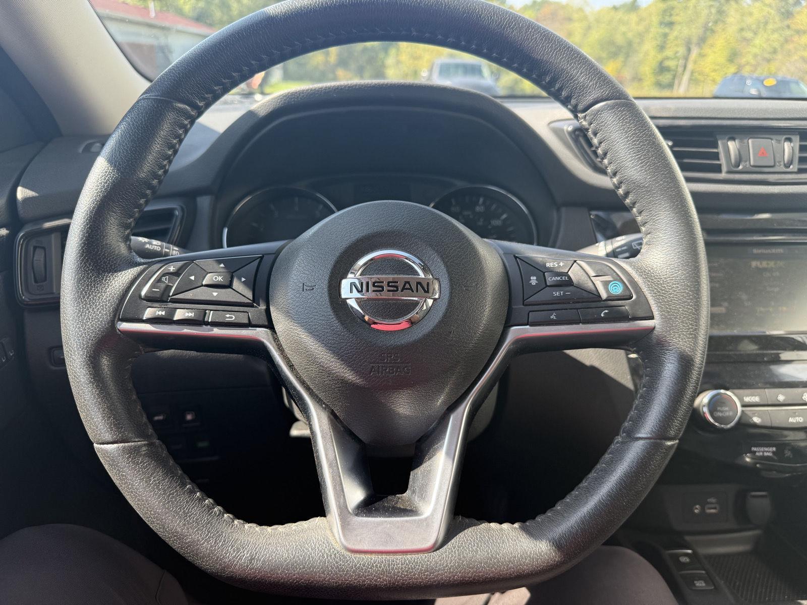 2020 Nissan Rogue SL photo 5