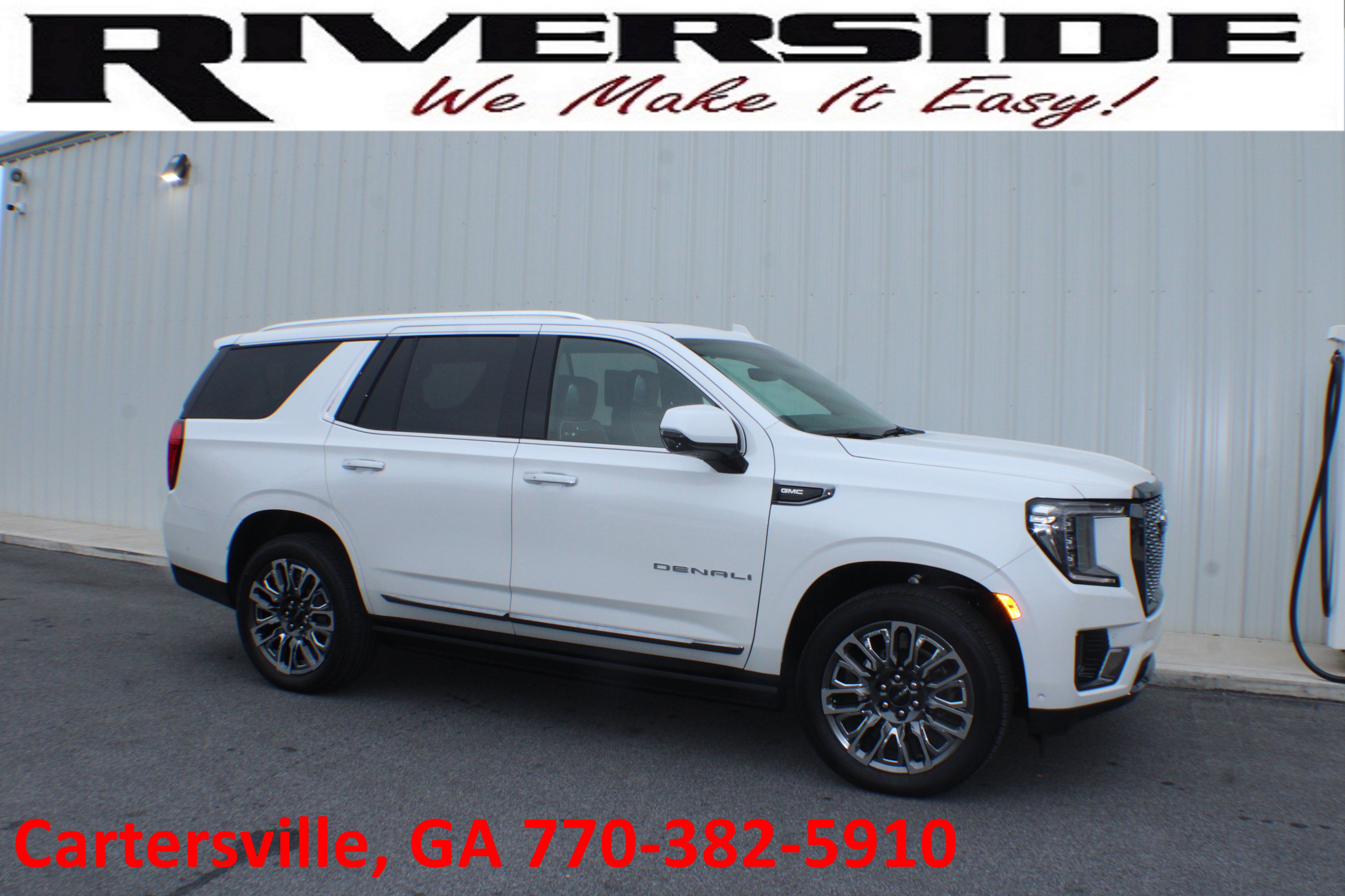 2024 GMC Yukon Denali Ultimate's photo