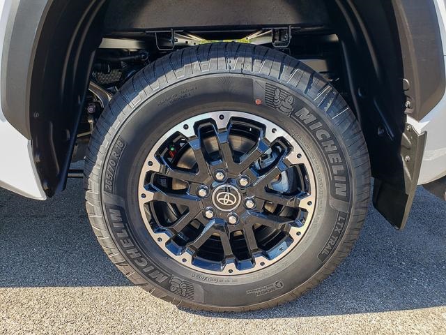 2025 Toyota Tundra SR5 photo 21