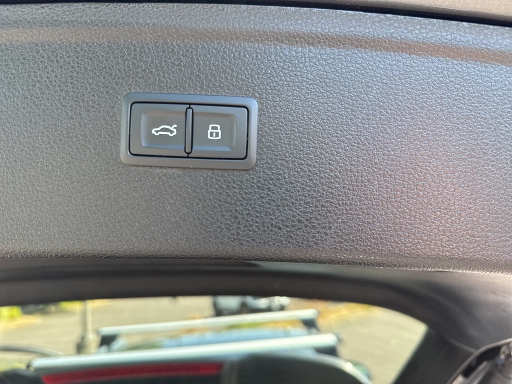 2023 Audi Q5 45 S line Premium photo 24