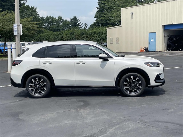 2026 Honda HR-V EX-L photo 4