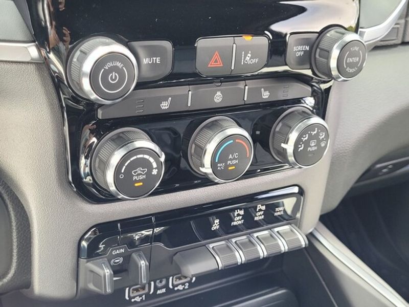 2025 Ram 1500 Big Horn photo 15