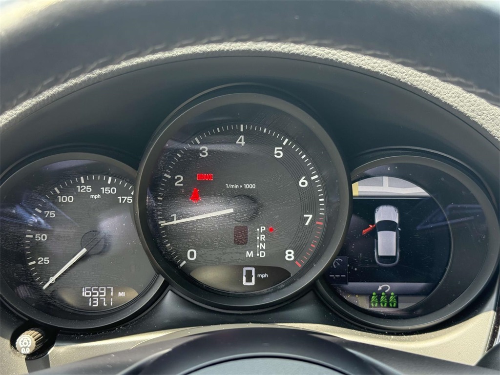2022 Porsche Macan Base photo 29