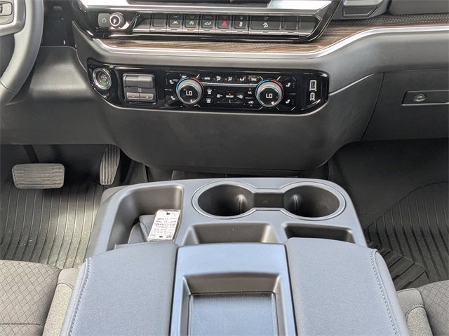 2026 Chevrolet Silverado 1500 LT photo 18