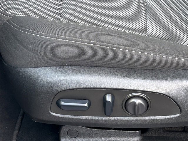2023 Chevrolet Traverse Cloth photo 8