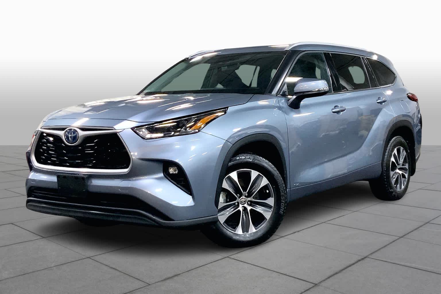 Pre-Owned 2022 Toyota Highlander Hybrid XLE Sport Utility in Danvers # ...