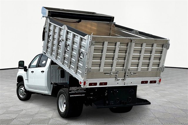 2025 Chevrolet Silverado 3500HD Work Truck photo 4