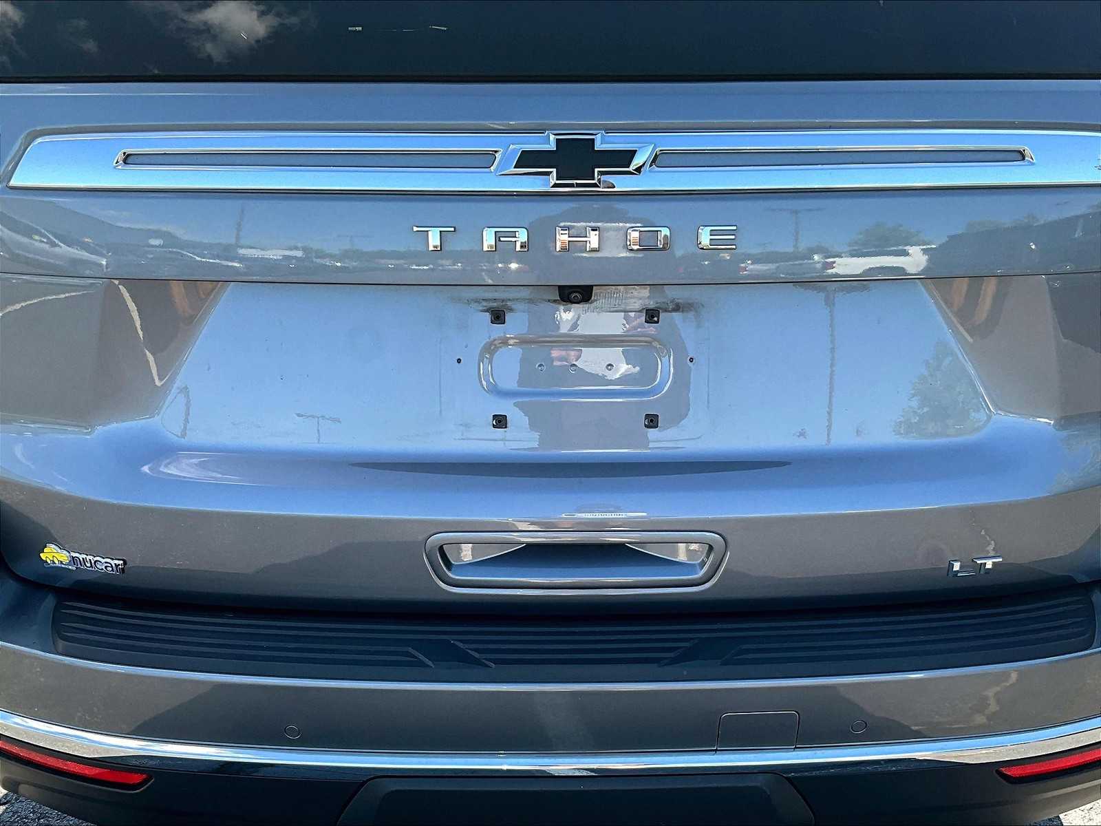 2021 Chevrolet Tahoe LT photo 32