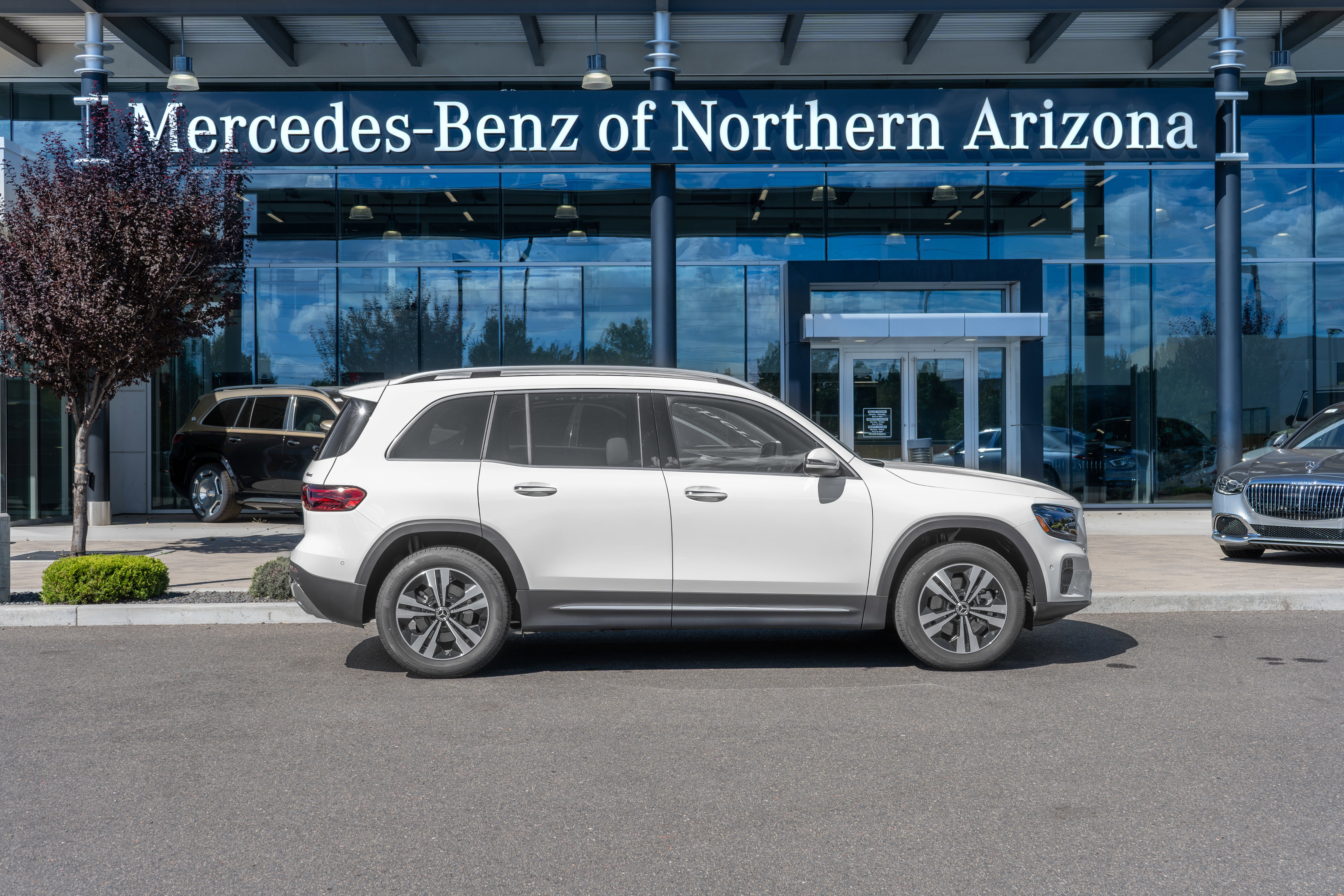 2025 Mercedes-Benz GLB