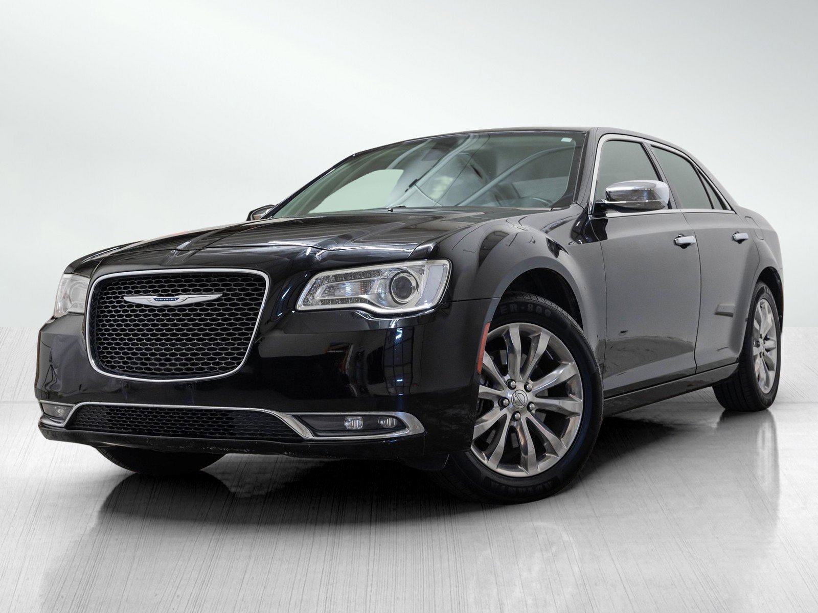 2018 Chrysler 300