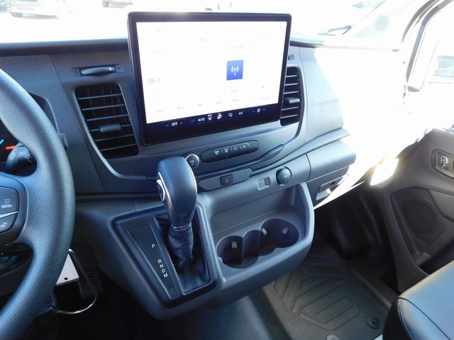2025 Ford Transit photo 24