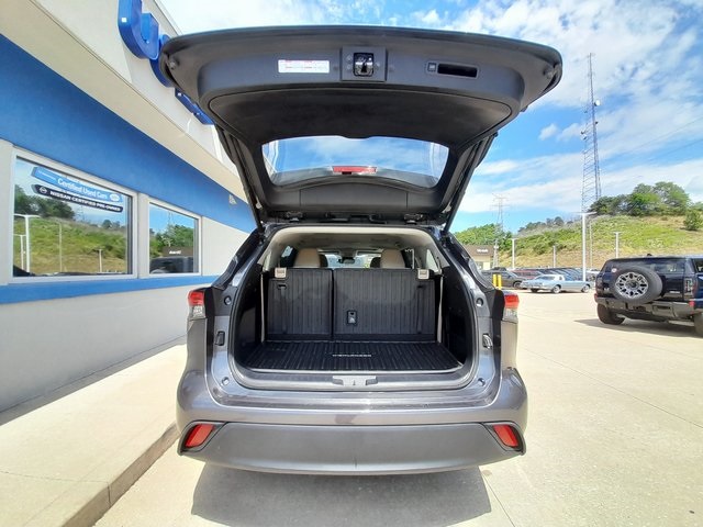 2022 Toyota Highlander XLE photo 59