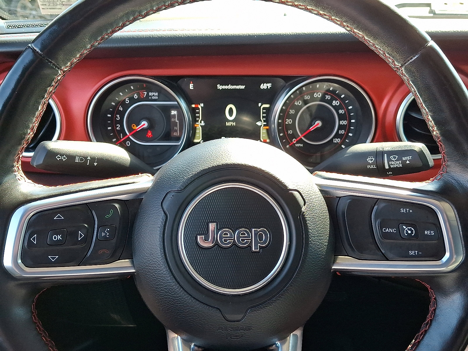 2020 Jeep Gladiator Rubicon photo 17