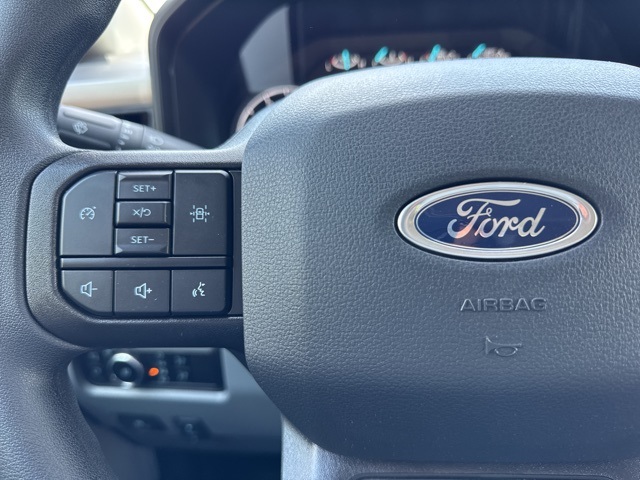 2025 Ford F-450 XLT photo 14