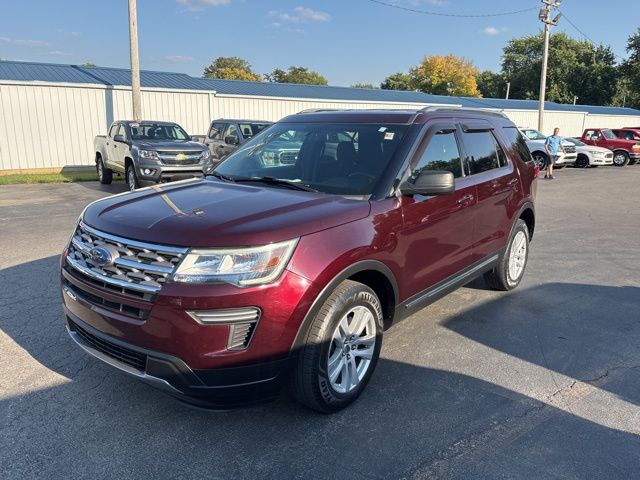 2018 Ford Explorer XLT photo 2