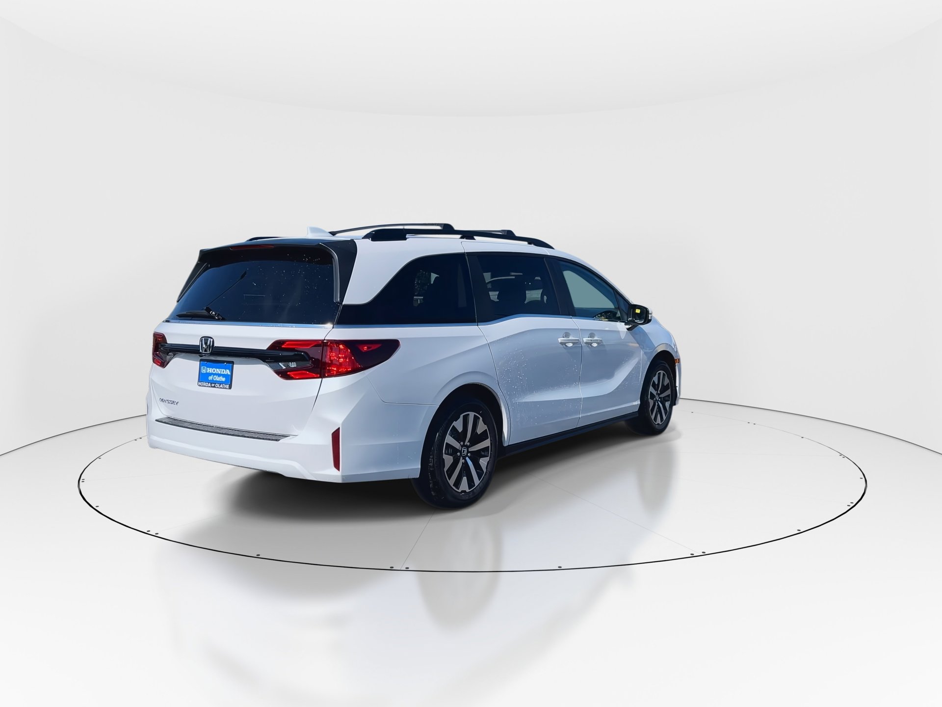 2026 Honda Odyssey EX-L photo 8