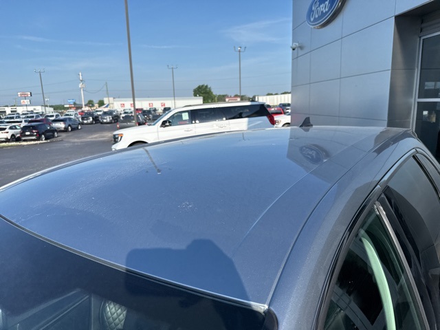 2024 Ford Edge Titanium photo 10