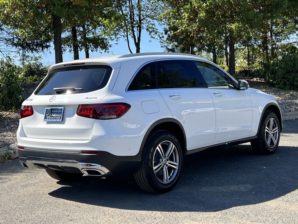 2022 Mercedes Benz GLC 300 4MATIC photo 3