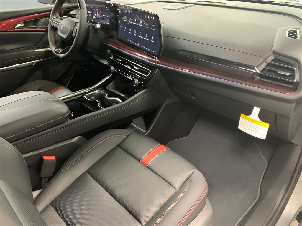 2026 Chevrolet Traverse RS photo 14