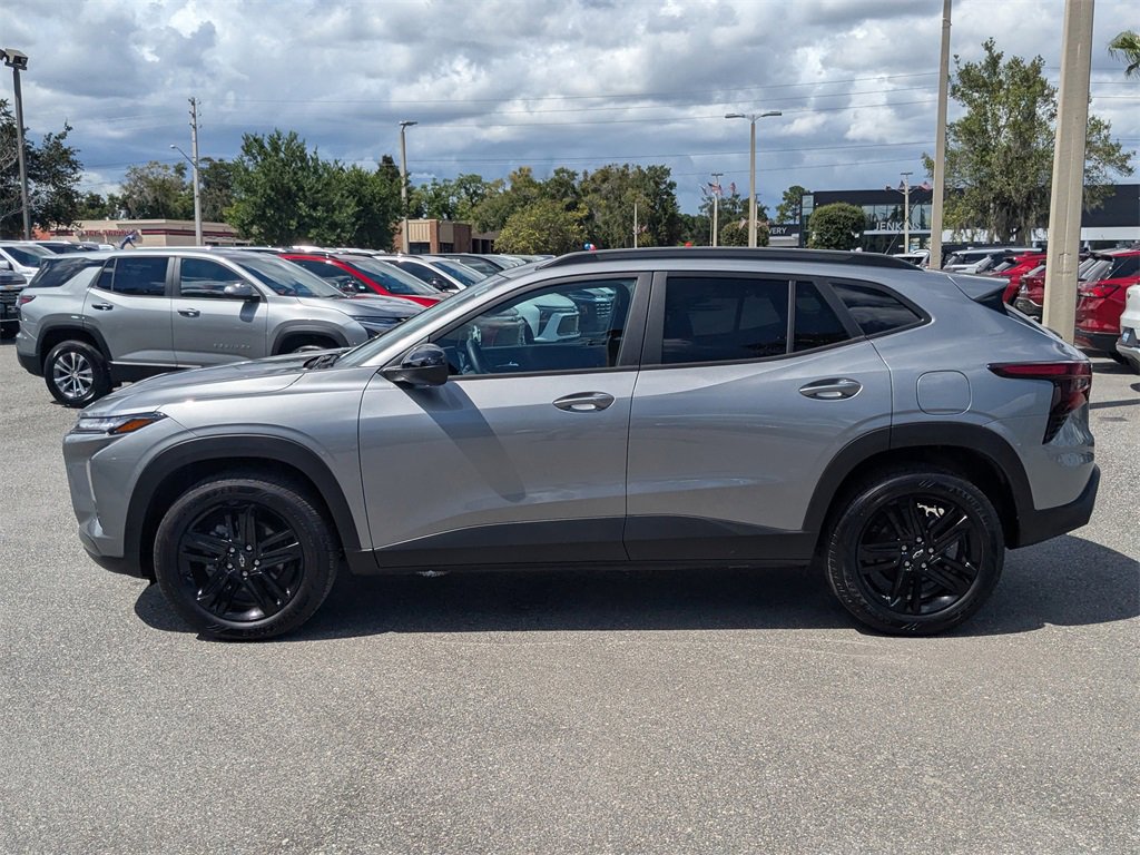 2025 Chevrolet Trax ACTIV photo 3