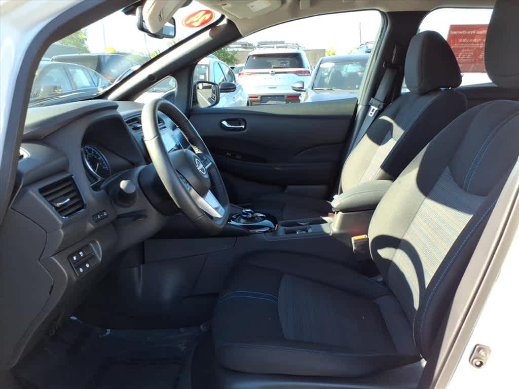2024 Nissan Leaf SV Plus photo 11