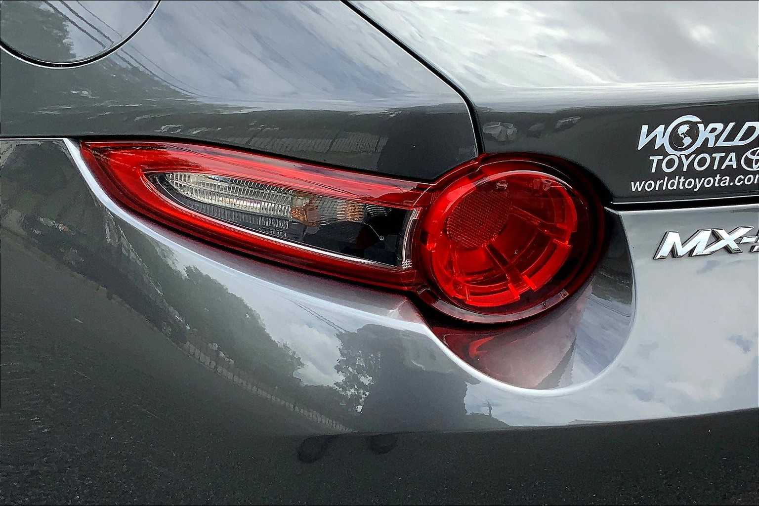 2019 Mazda MX-5 Miata Miata RF Grand Touring photo 23