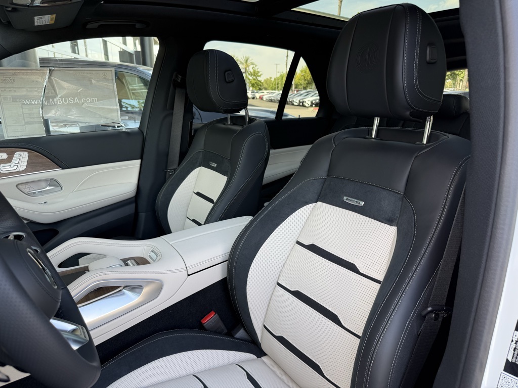 2026 Mercedes Benz GLE AMG 53 photo 9