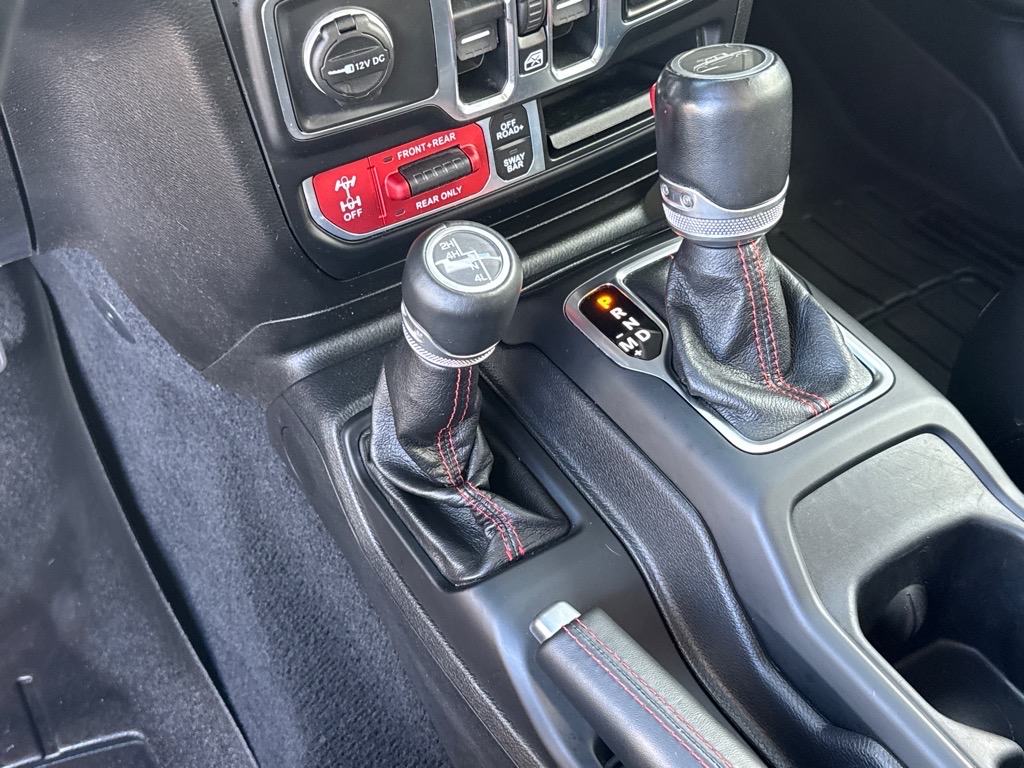 2021 Jeep Gladiator Rubicon photo 21