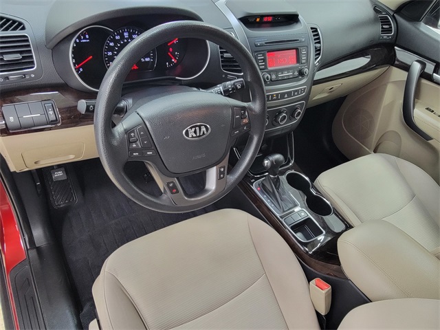 2015 Kia Sorento LX photo 12