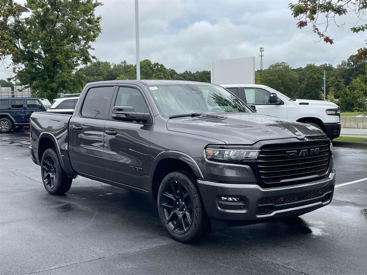 2026 Ram 1500 Laramie photo 33
