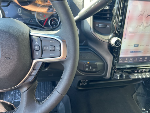 2025 Ram 2500 Tradesman photo 13