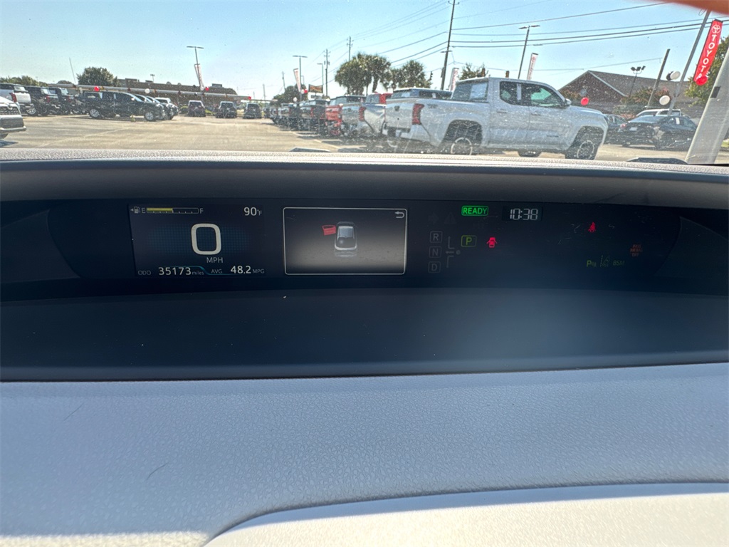 2022 Toyota Prius XLE photo 27