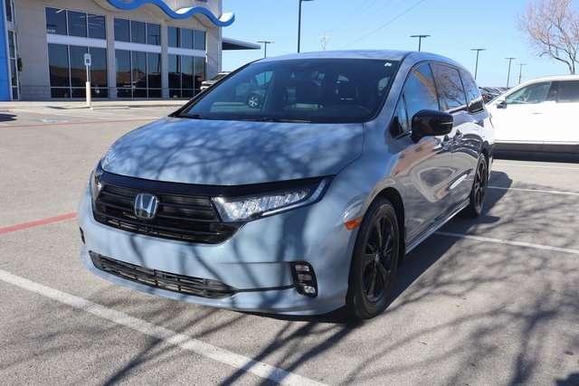2023 Honda Odyssey SPORT's photo