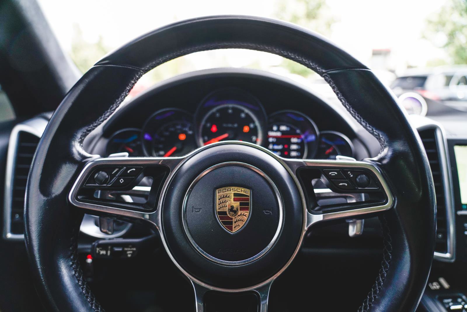 2016 Porsche Cayenne Turbo photo 23