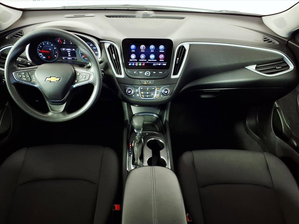 2023 Chevrolet Malibu 1LT photo 3