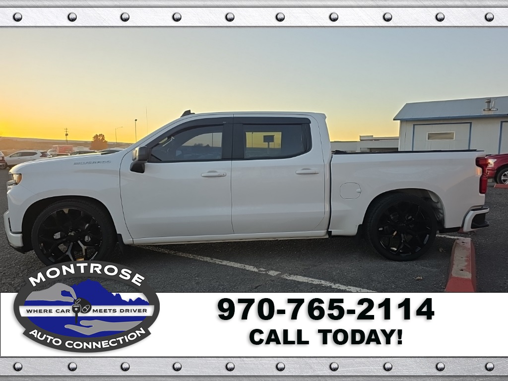 2020 Chevrolet Silverado 1500 RST photo 3