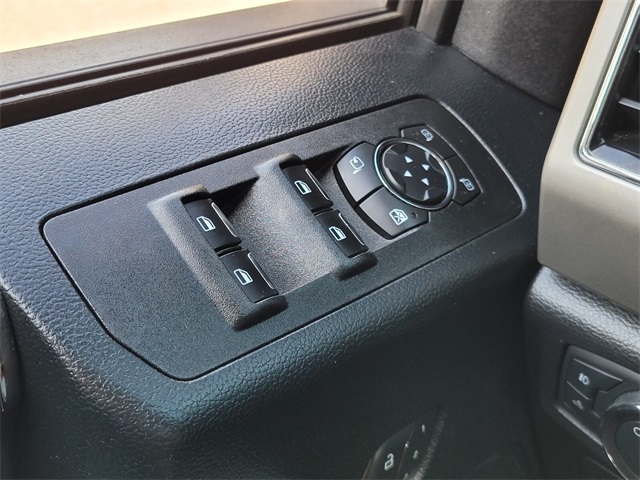 2019 Ford F-150 Lariat photo 31