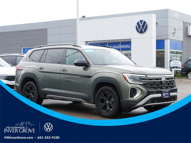 2024 Volkswagen Atlas Atlas Peak Edition's photo
