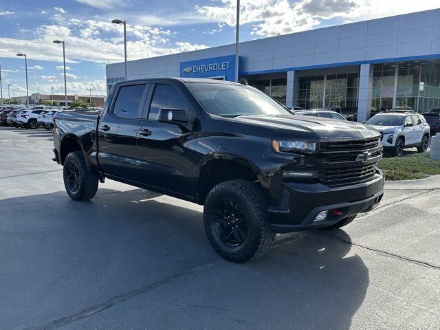 2019 Chevrolet Silverado 1500 LT Trail Boss photo 2