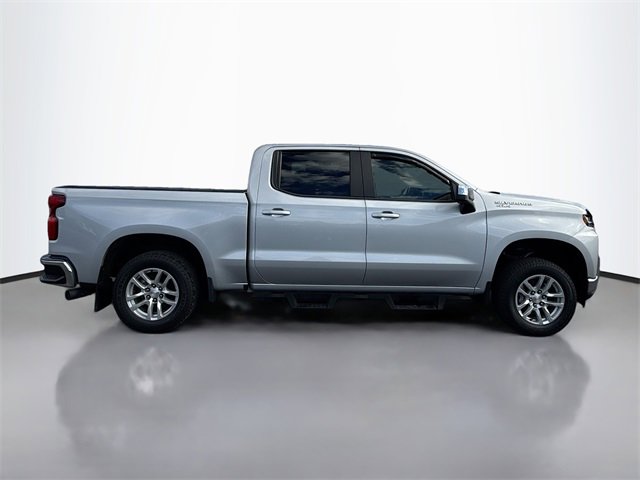 2019 Chevrolet Silverado 1500 LT photo 4