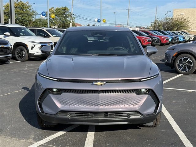 2026 Chevrolet Equinox EV 1LT photo 2