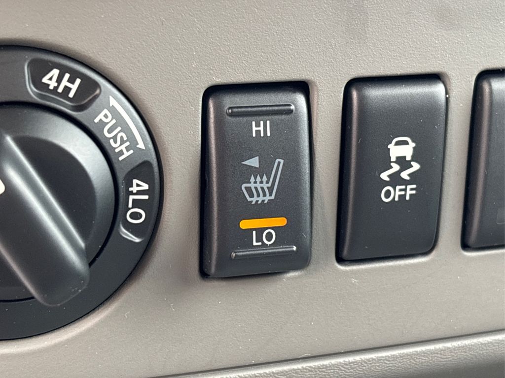 2020 Nissan Frontier SV photo 27