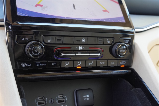 2022 Jeep Grand Cherokee Limited photo 19